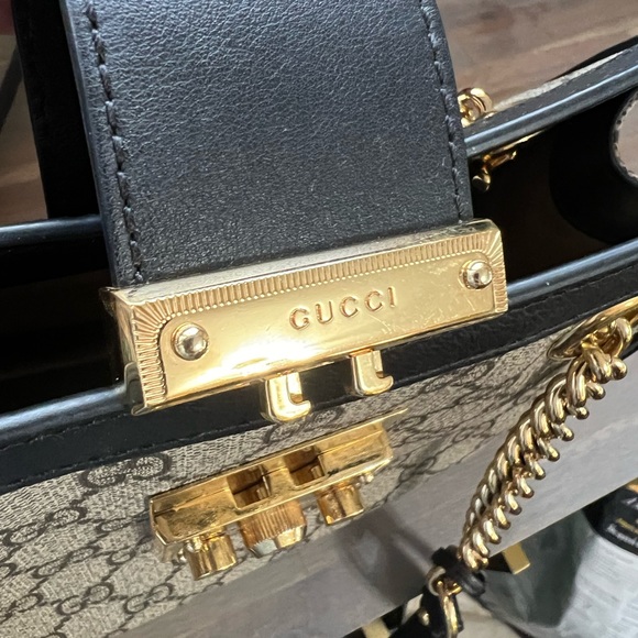 Gucci Padlock small GG shoulder bag - Picture 13 of 16